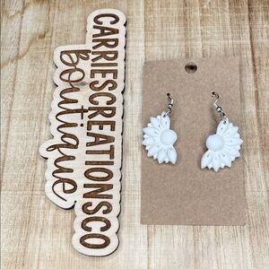 White Floral Drop Earrings